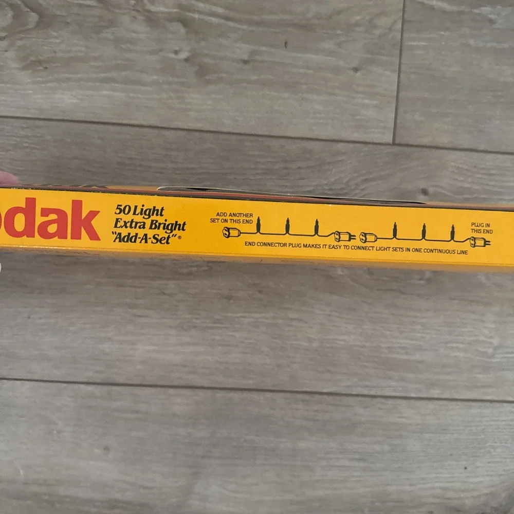 Vintage 1991 Kodak Color of Christmas 50‎ Light Extra Bright Add-A-Set 24' Decor